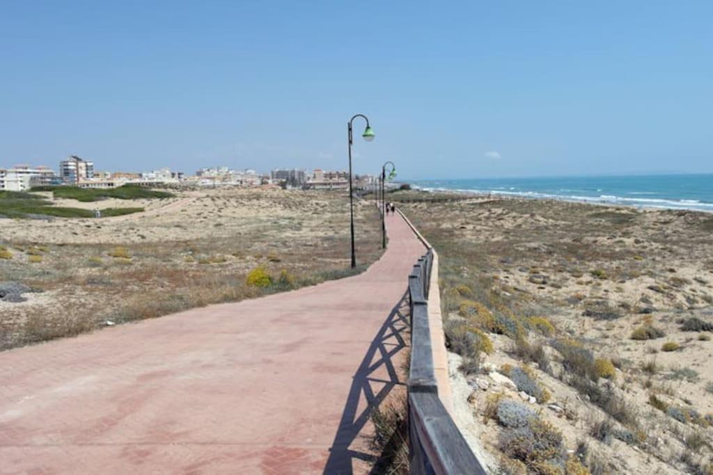 Magerit, Entire 5 Minutes Easy Walk To Sandy *
