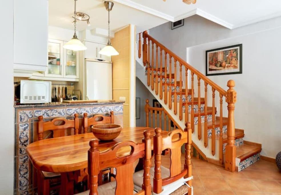 Magerit, Entire 5 Minutes Easy Walk To Sandy Holiday home