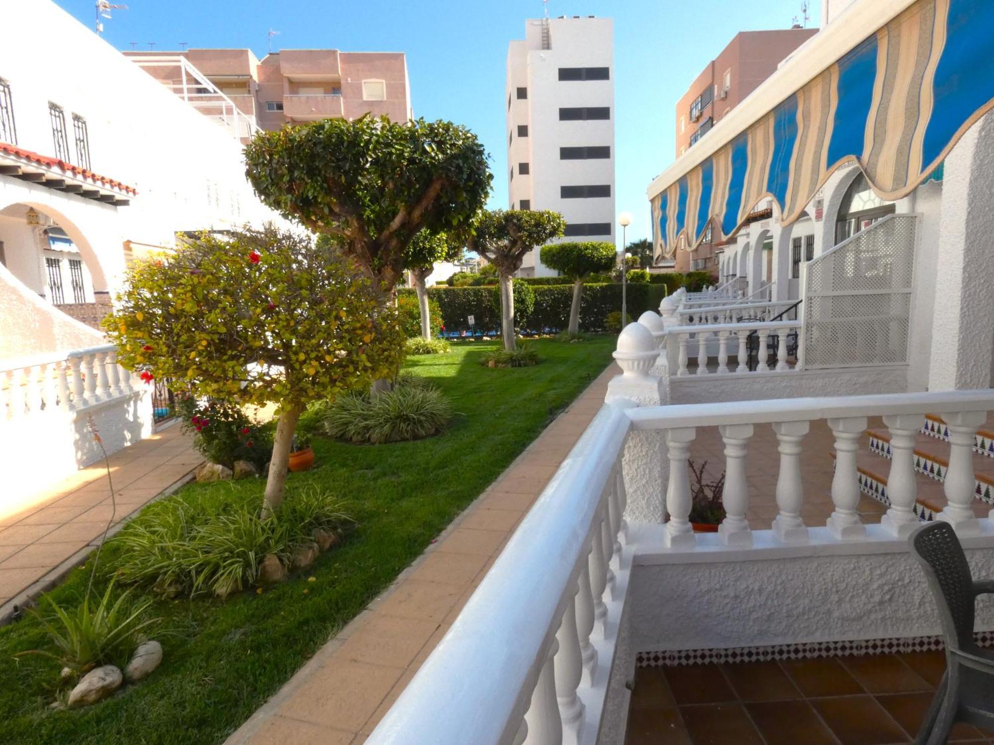 Сasa de vacaciones Magerit, Entire 5 Minutes Easy Walk To Sandy La Mata (Torrevieja)